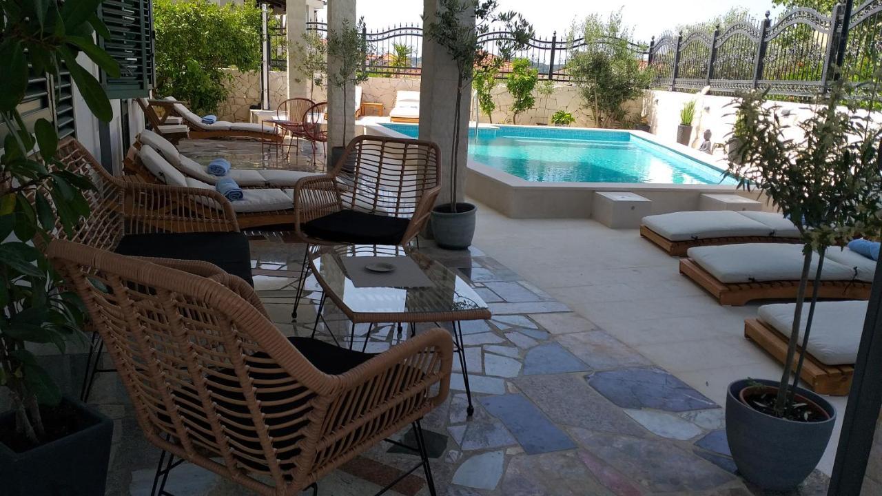 Villa Mira Τρογκίρ Εξωτερικό φωτογραφία