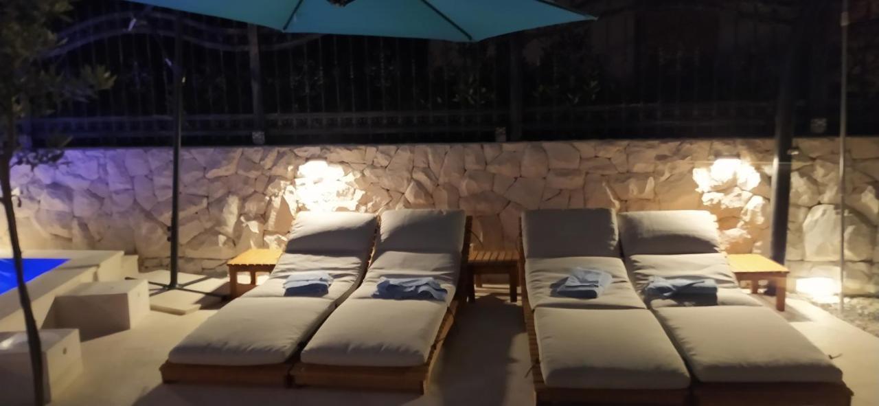 Villa Mira Τρογκίρ Εξωτερικό φωτογραφία