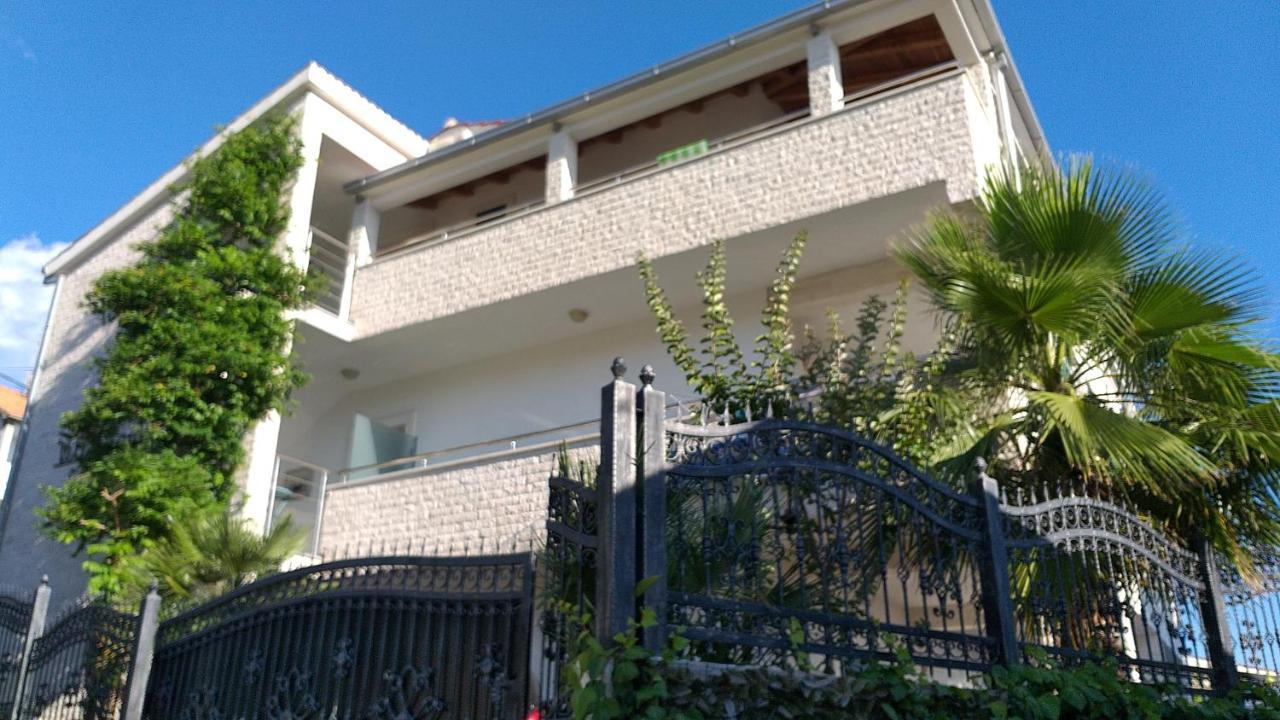 Villa Mira Τρογκίρ Εξωτερικό φωτογραφία