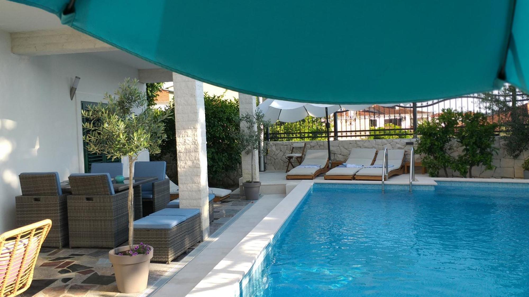 Villa Mira Τρογκίρ Δωμάτιο φωτογραφία